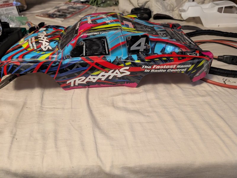 Traxxas slash Body with speakers