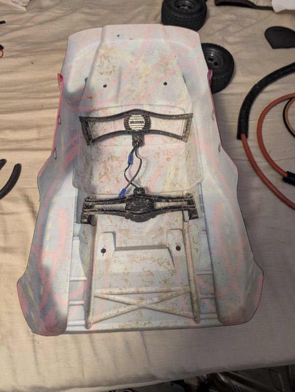 Traxxas slash Body with speakers