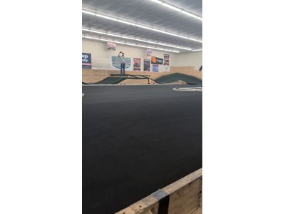 Epic race at finishline raceway! The figure 8 races!